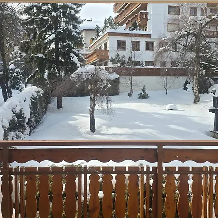 Cosy In A Location *
