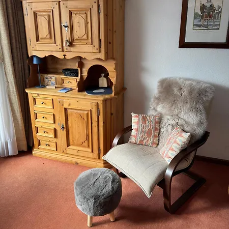 Cosy In Rue - *