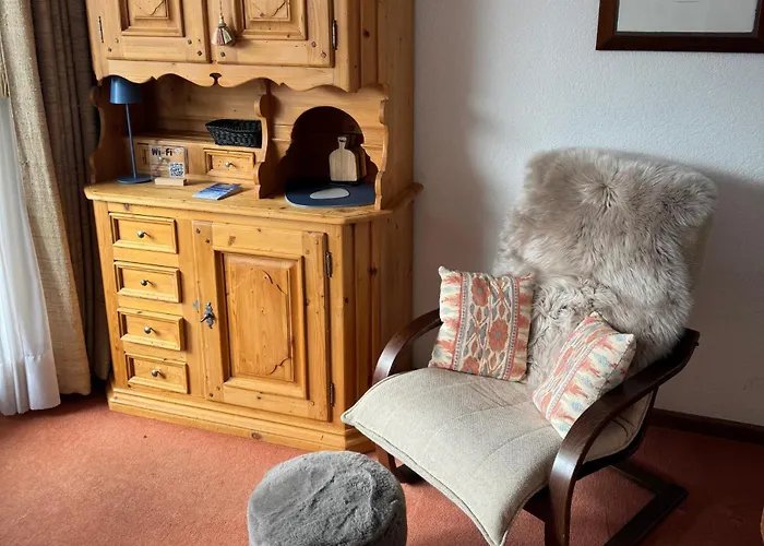 Cosy In Rue - *